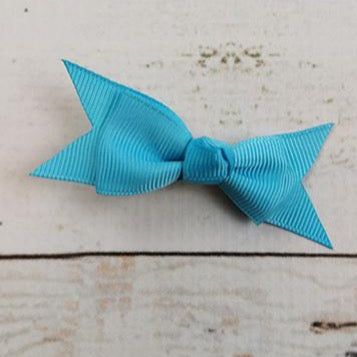 Solid Baby Bow Clippie