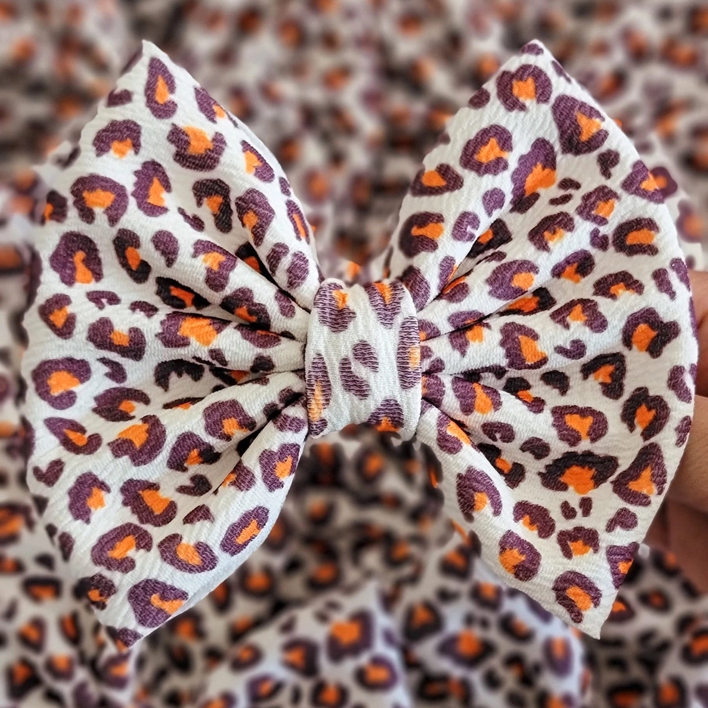 Savannah Bow - Halloween Cheetah