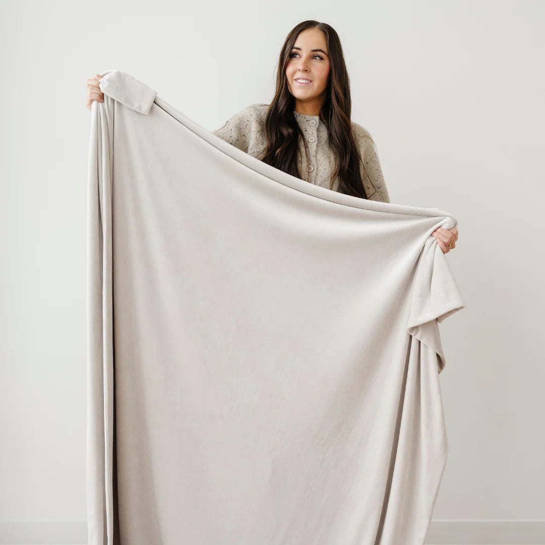 Minky Stretch | XL | Throw Blanket