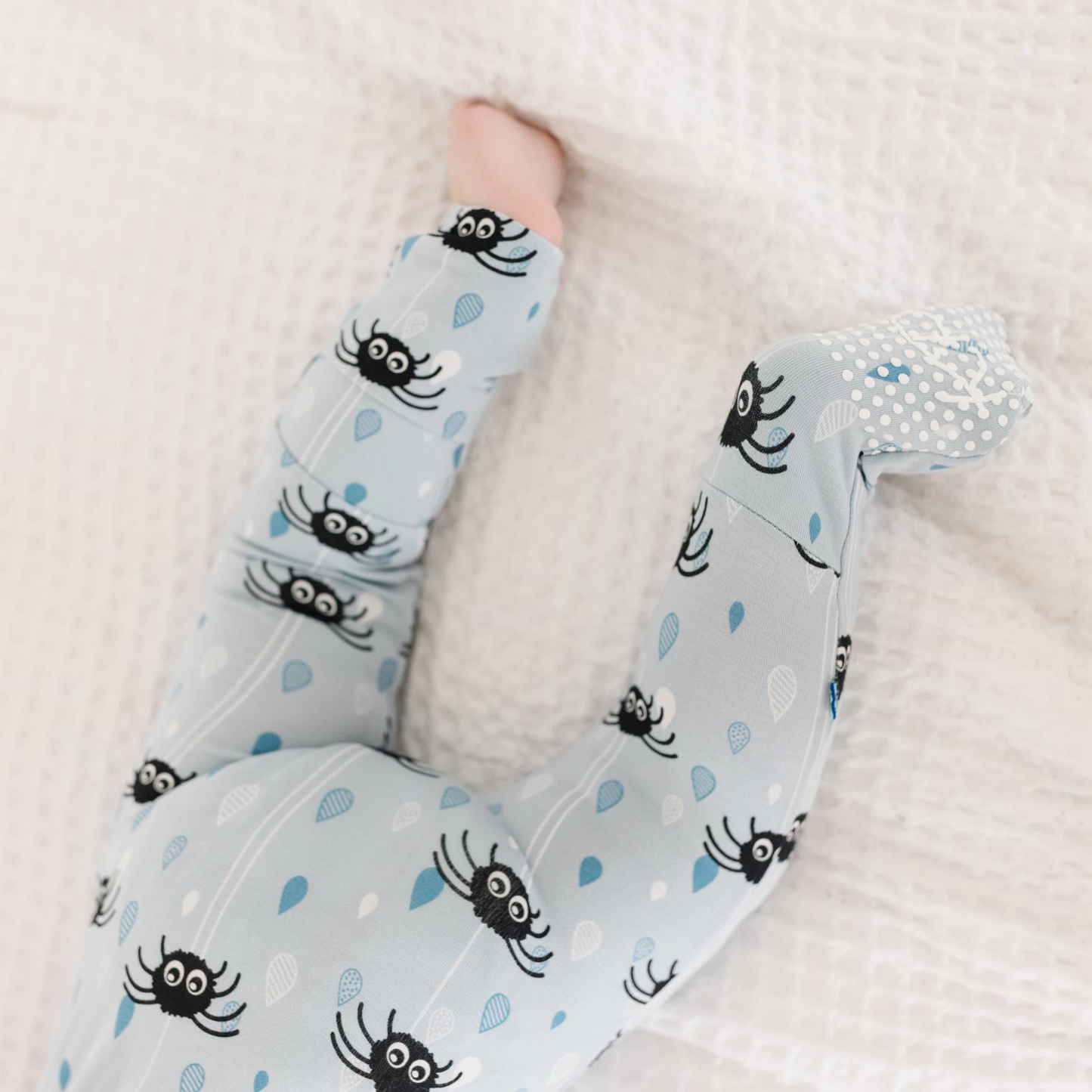 Pearl Blue Itsy Bitsy Spider Convertible Sleeper with Zipper