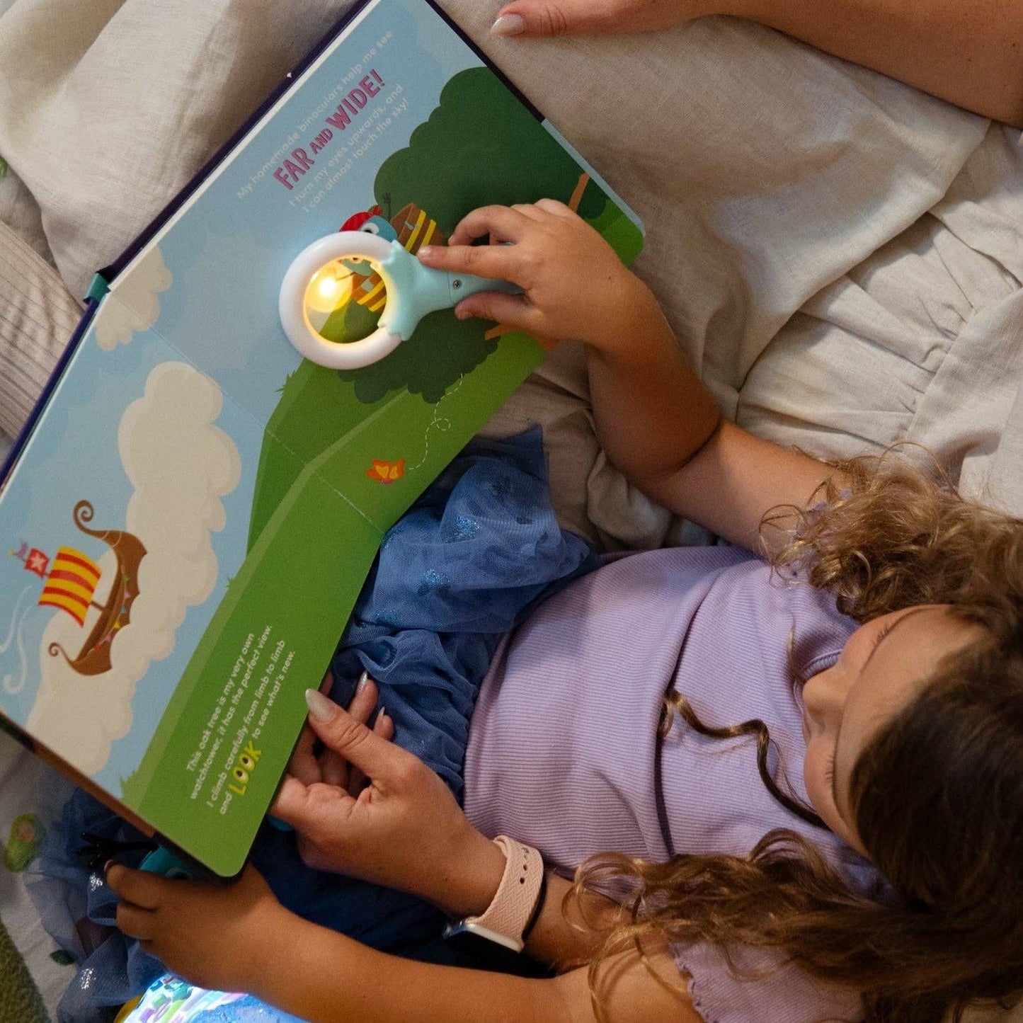 Glo Pals Light Up Book | Blair's Backyard of Big Ideas
