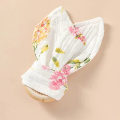 White Floral Beechwood Teether with Muslin Cloth