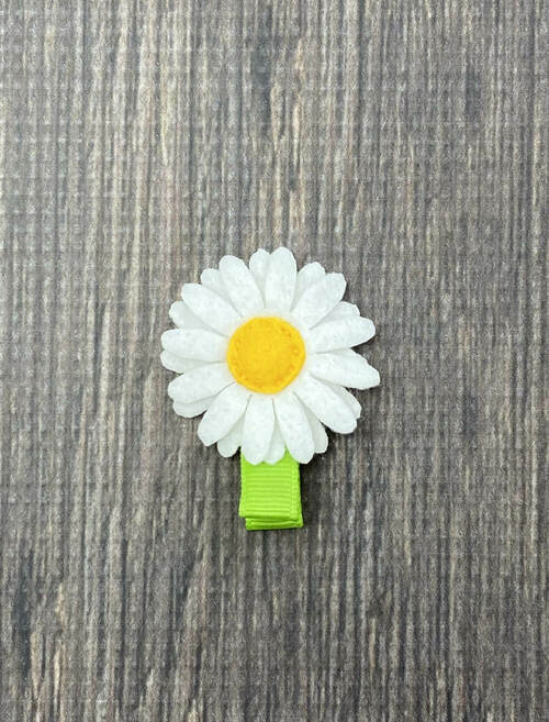 Daisy Felt Clippie