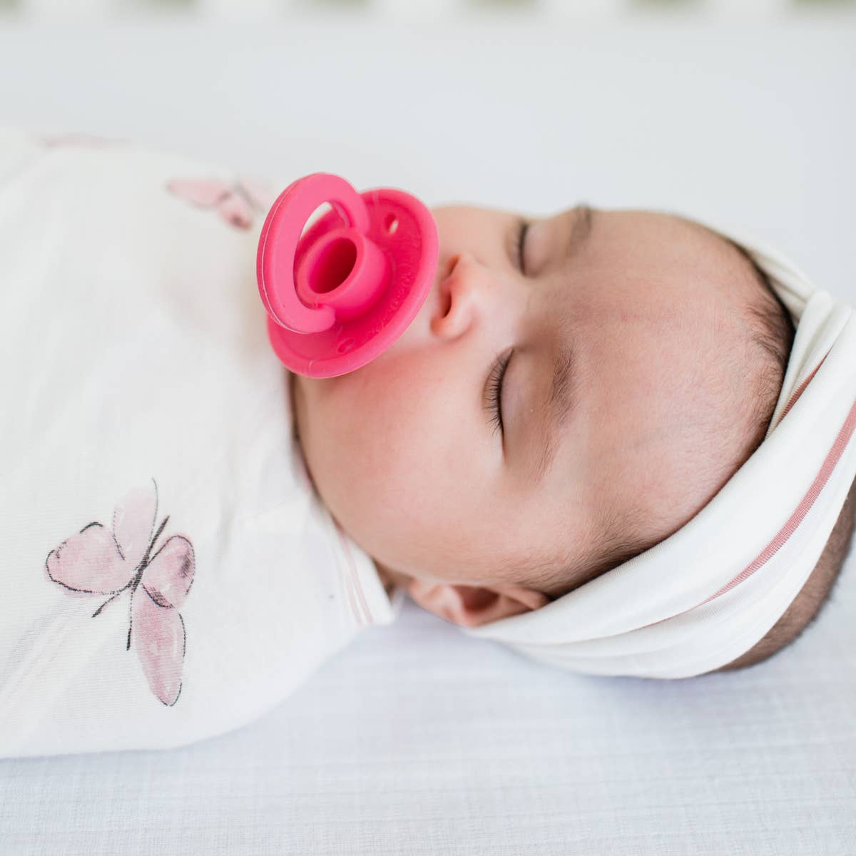 OLI Pacifier - Hibiscus