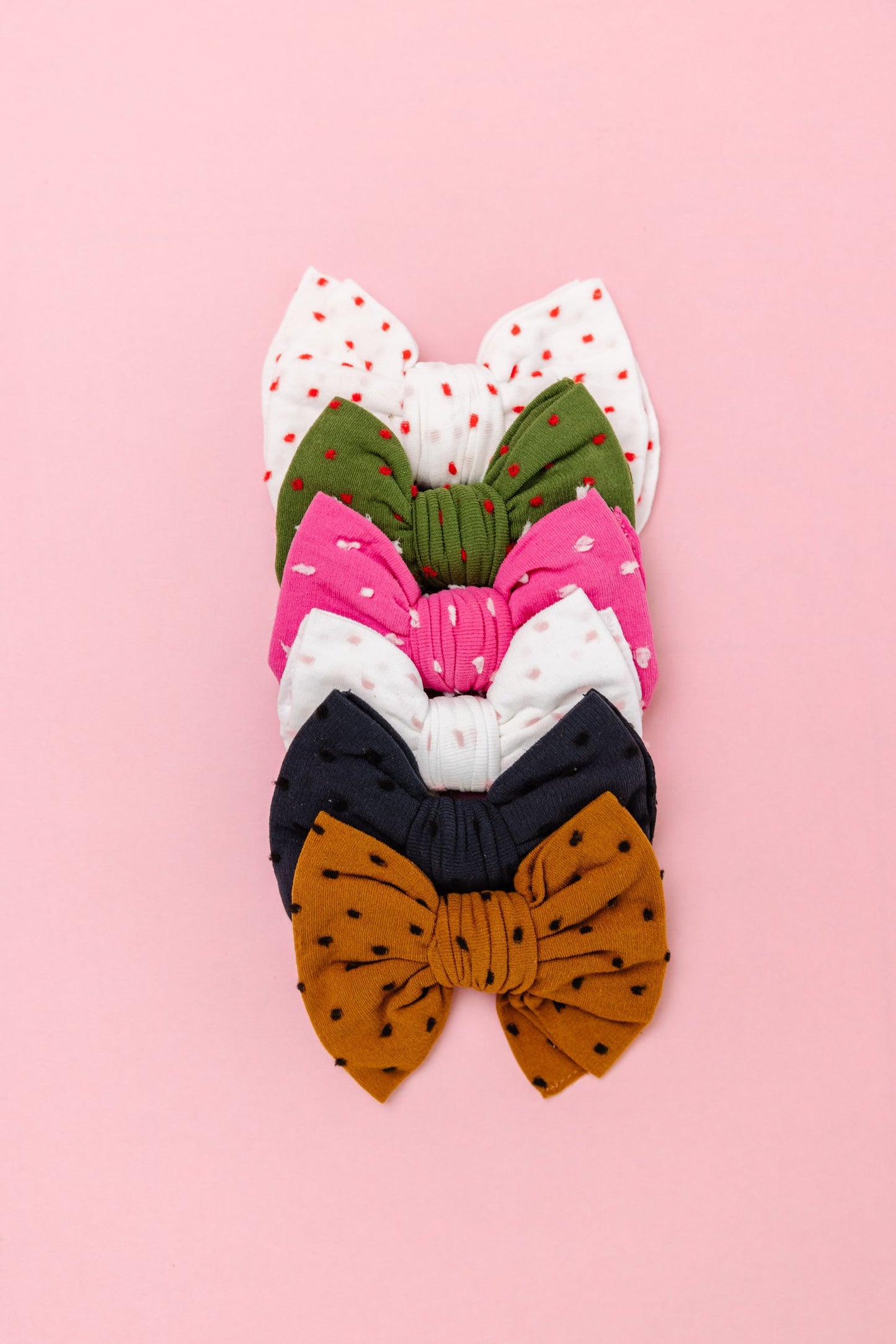 Shabby Classic Clip - White w/ Pink Dot