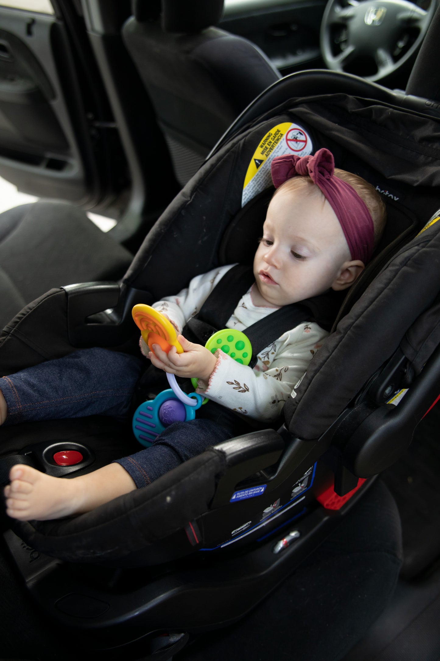 Dimpl Clutch - Fat Brain Toys