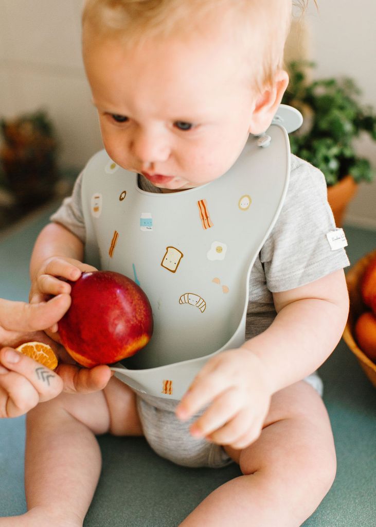 Breakfast Printed Silicone Bib - Loulou Lollipop