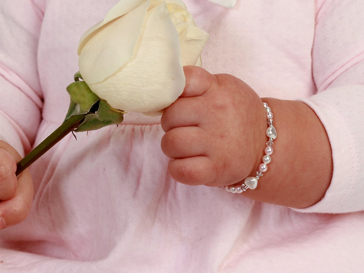 Sweetheart - Sterling Silver Heart Bracelet