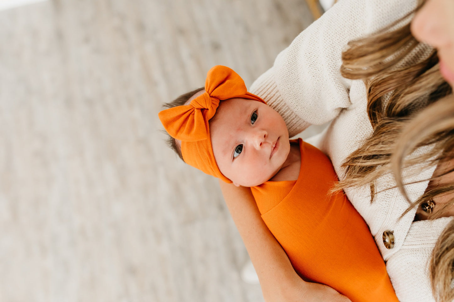 Copper Pearl Bow Headband - Blaze