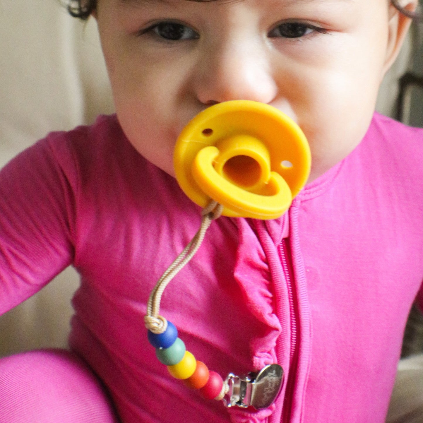 Jax Pacifier Clip - Crisp