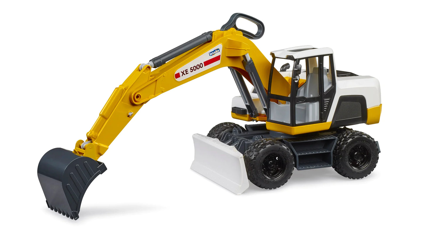 Bruder ROADMAX Excavator Yellow/White