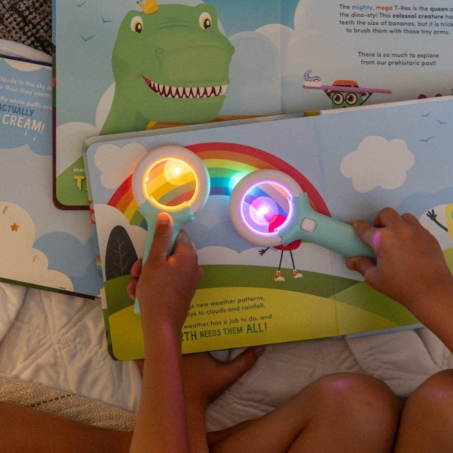 Glo Pals Light Up Book | Pippa and Her Prehistoric Pals