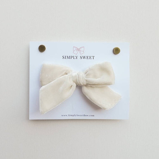 Latte - Velvet Knot Bow (band)