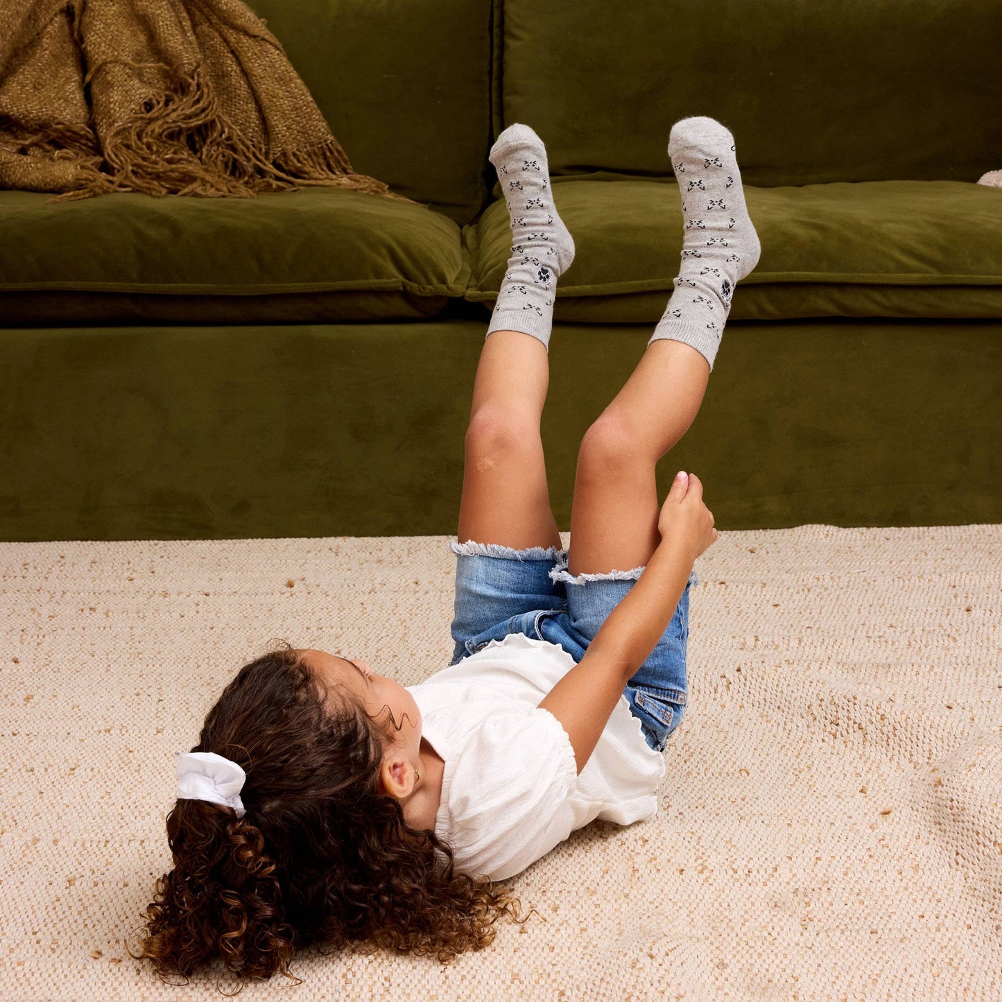 Kids Socks that Save Cats (grey with black cats)