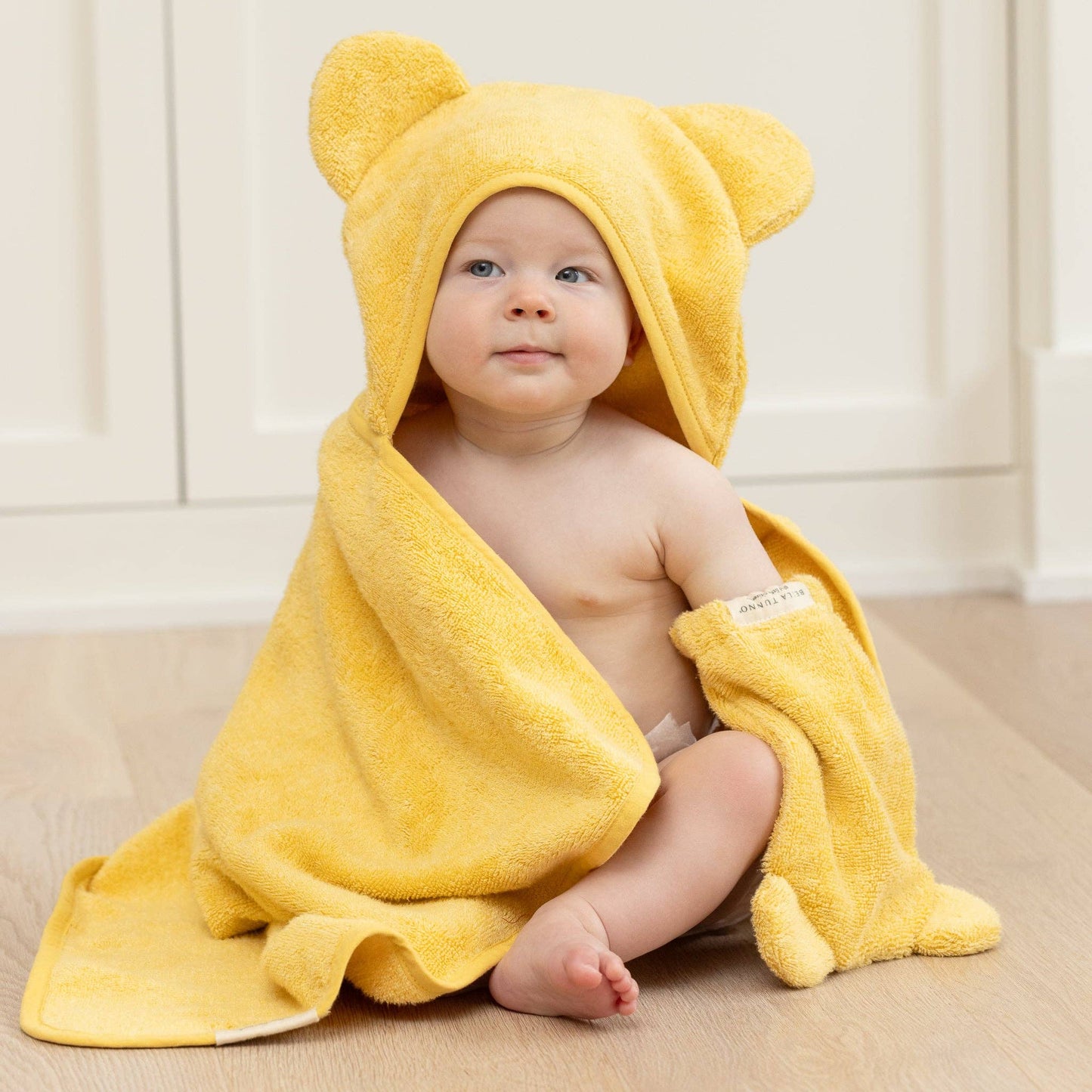 Hooded Towel + Wash Mitt Set | Sunshine