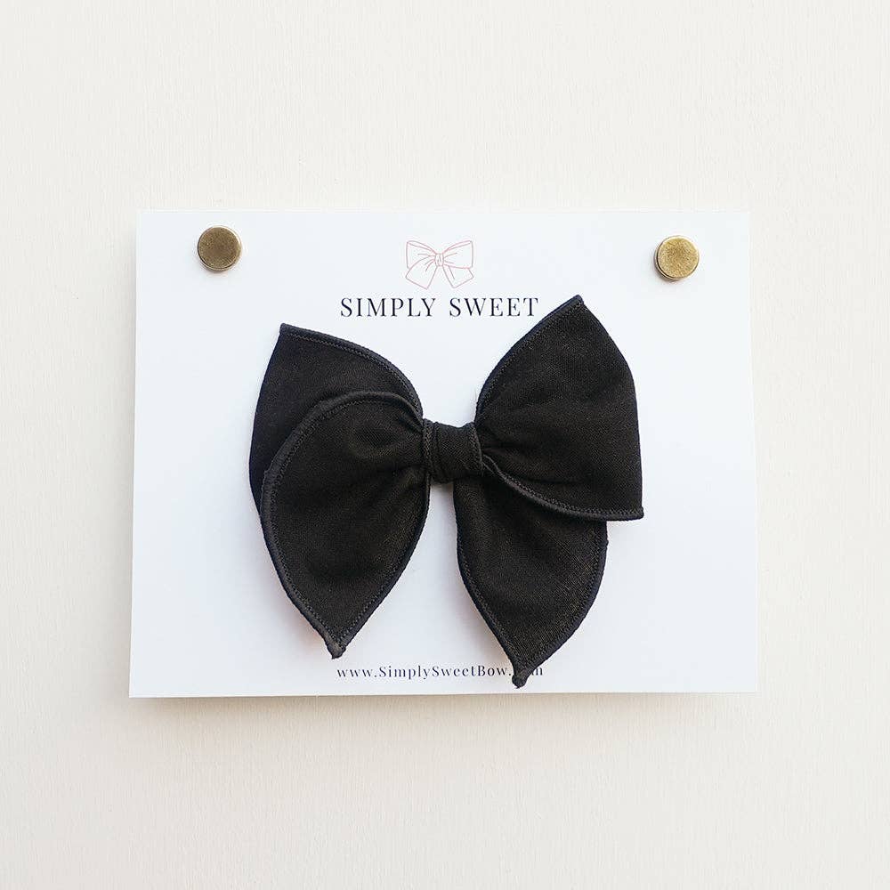 Black - Edged Bow