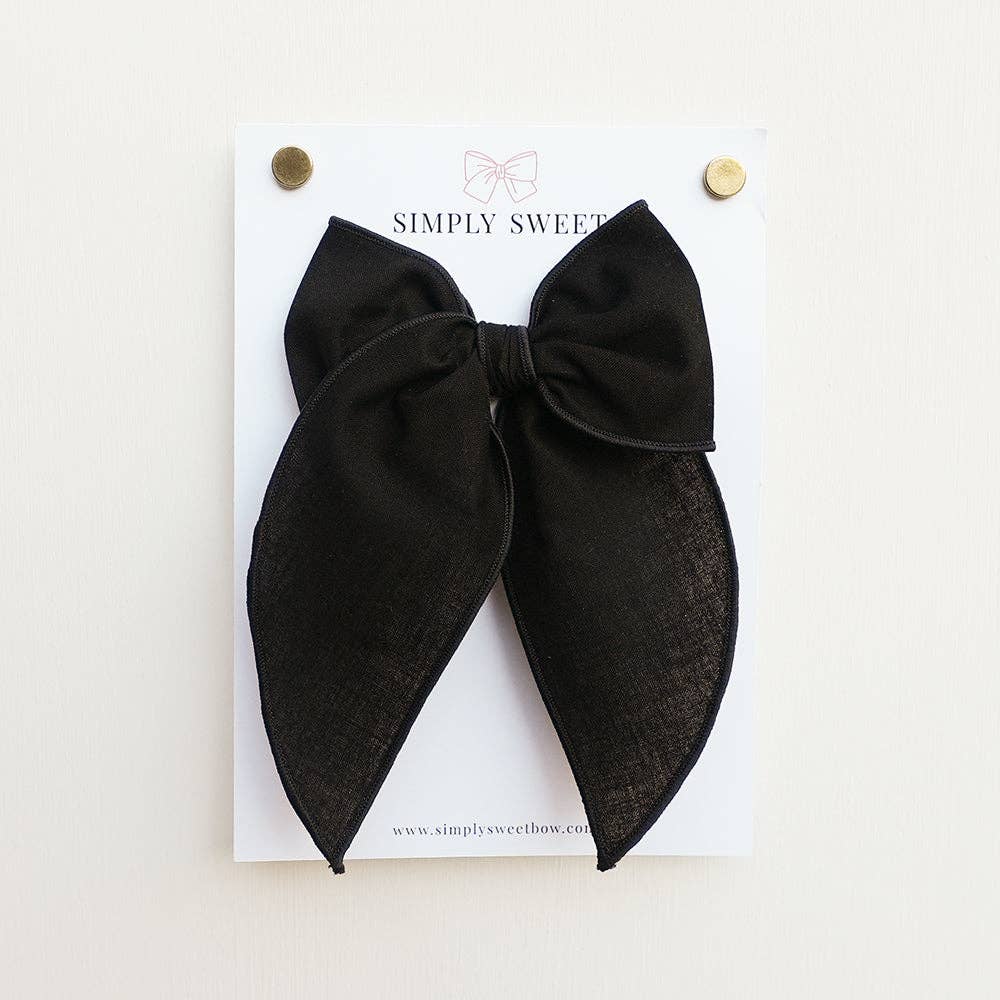 Black - Edged Bow