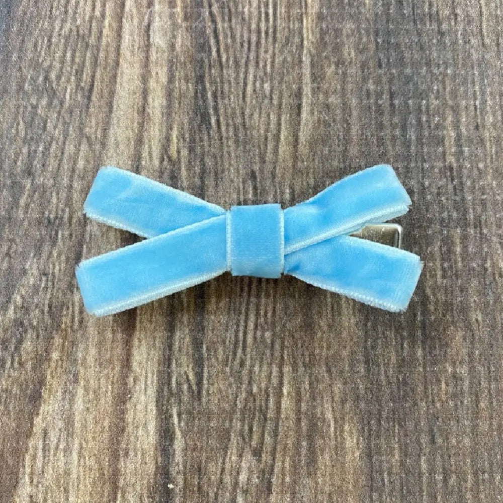 Velvet Bow Clippies