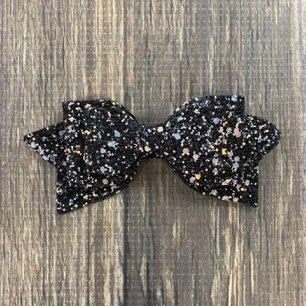 Large Glittery Bow Clippies