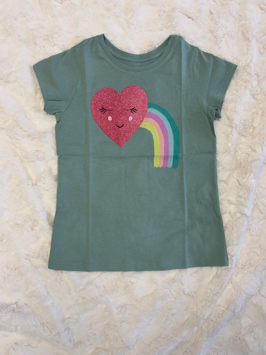 Love a Rainbow | Graphic Tee