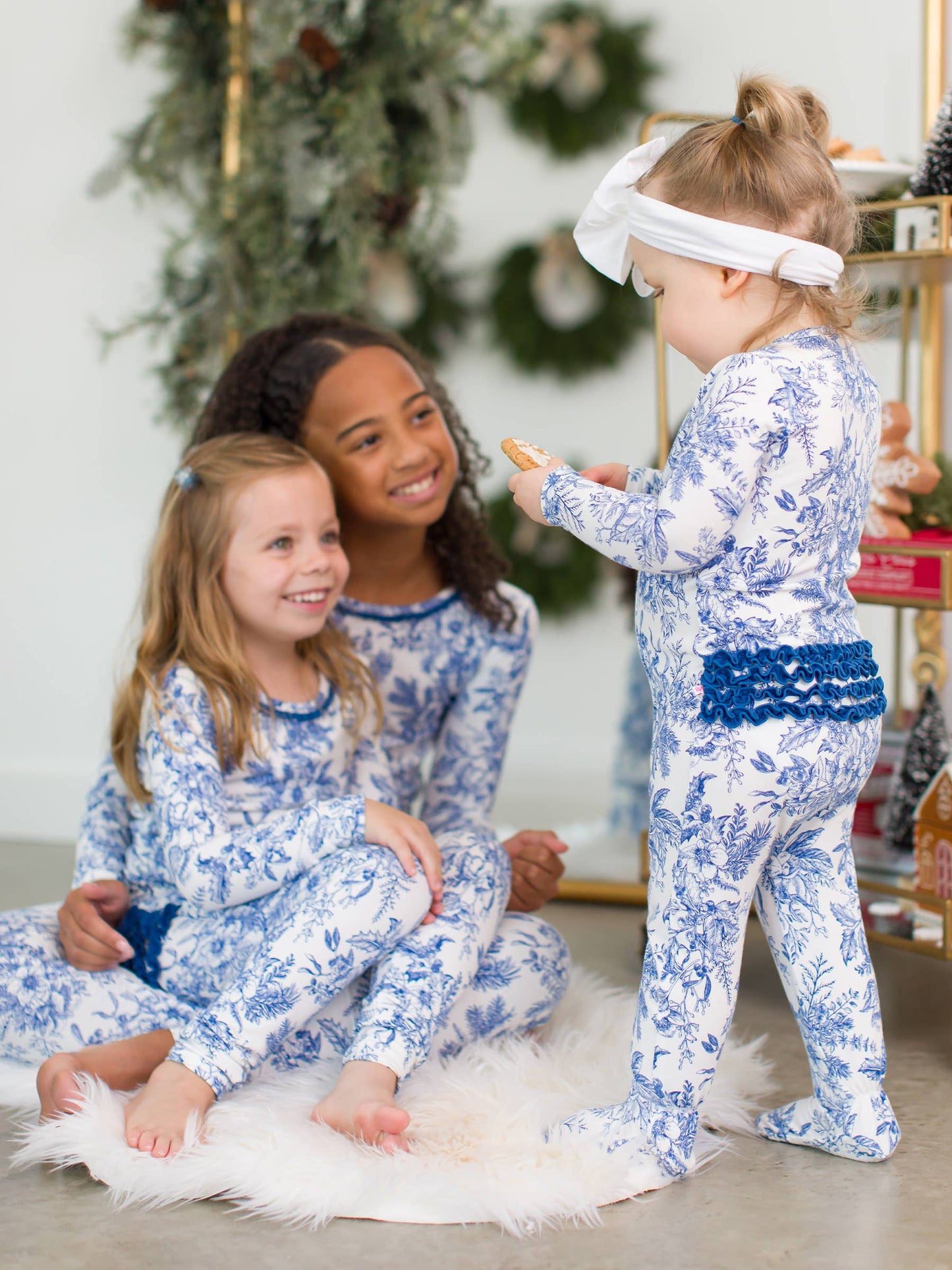 Toddler Girls Winter Bliss Toile Modal Ruffle Long Sleeve Pajama Set