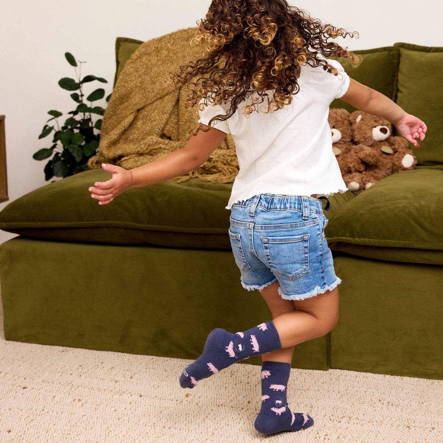 Kids Socks that Save Pigs (blue with pigs)