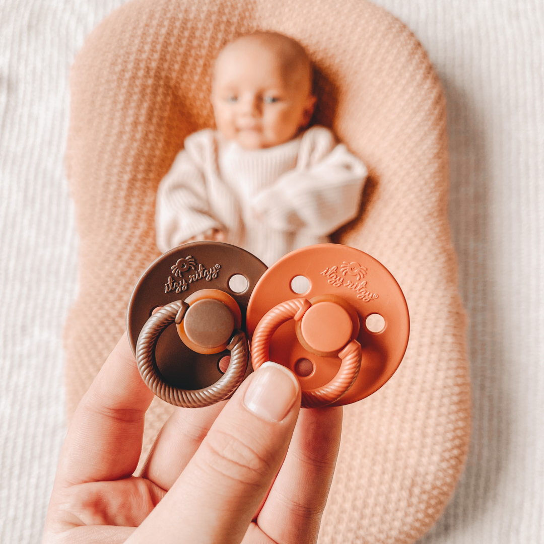 *NEW SIZE* Itzy Soother™ Natural Rubber Paci Sets