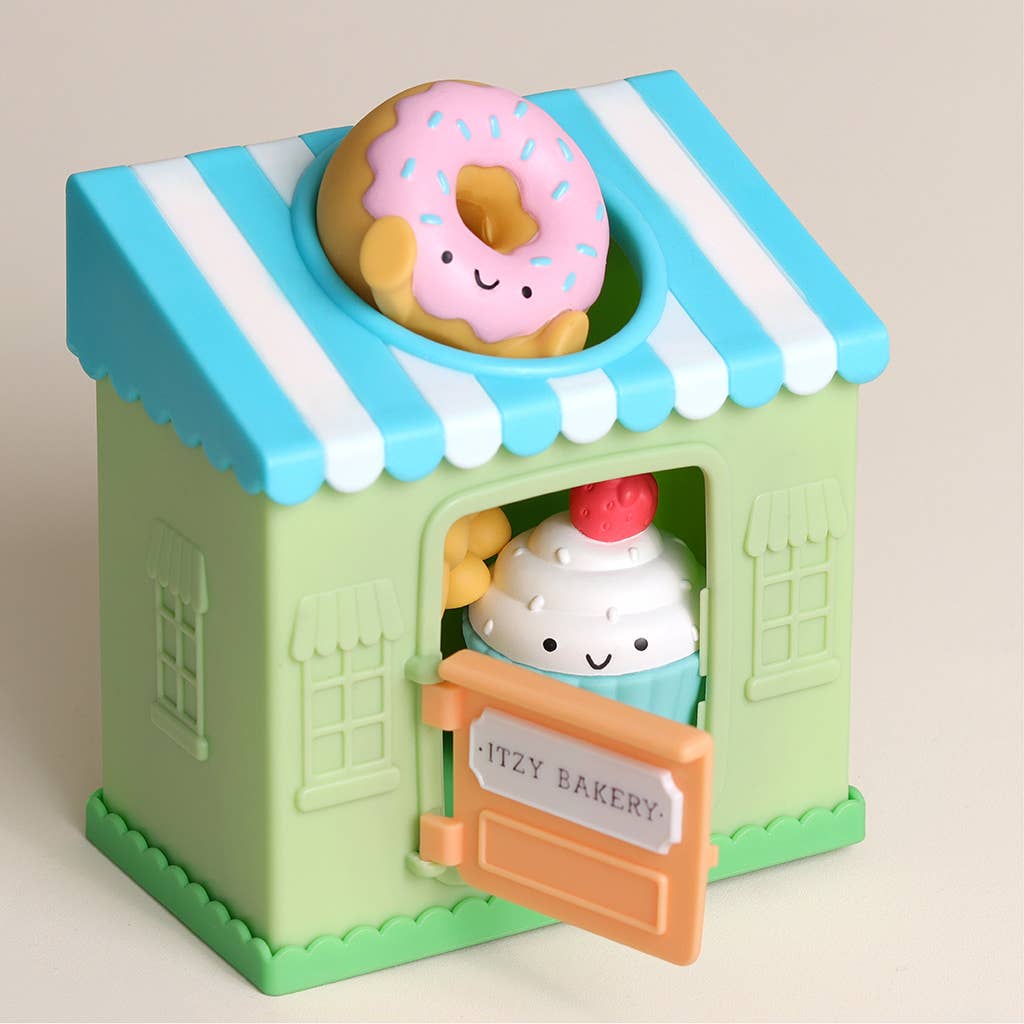 Itzy Play Bakery™ | Put & Take Toy