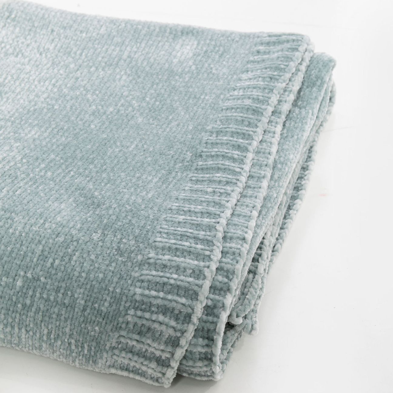 Saranoni Chenille Extra Large Throw Blanket - Frosted Sage