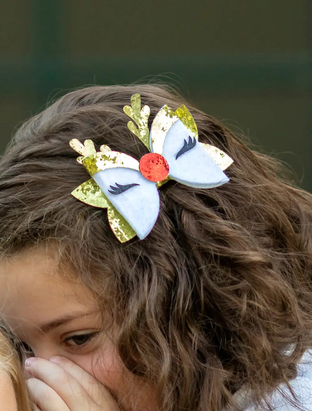 Glittery Reindeer Bow Clippie