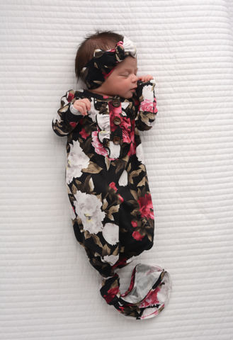 Gigi and Max Knotted Ruffle Button Gown with Headband Set - Black Peony