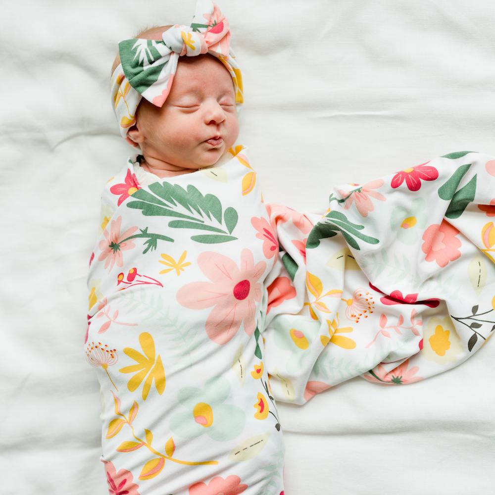 Modern Floral Stretchy Swaddle - Saranoni