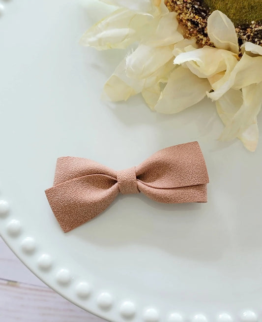Anastasia Bow - Blush