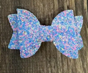 Glittery Bow Clippie