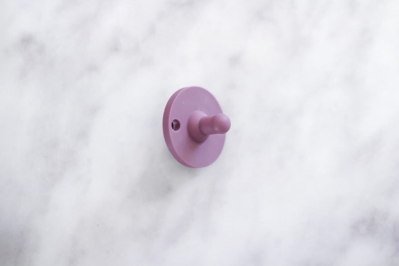 Dapper + Queen The Smokk Pacifier - Plum